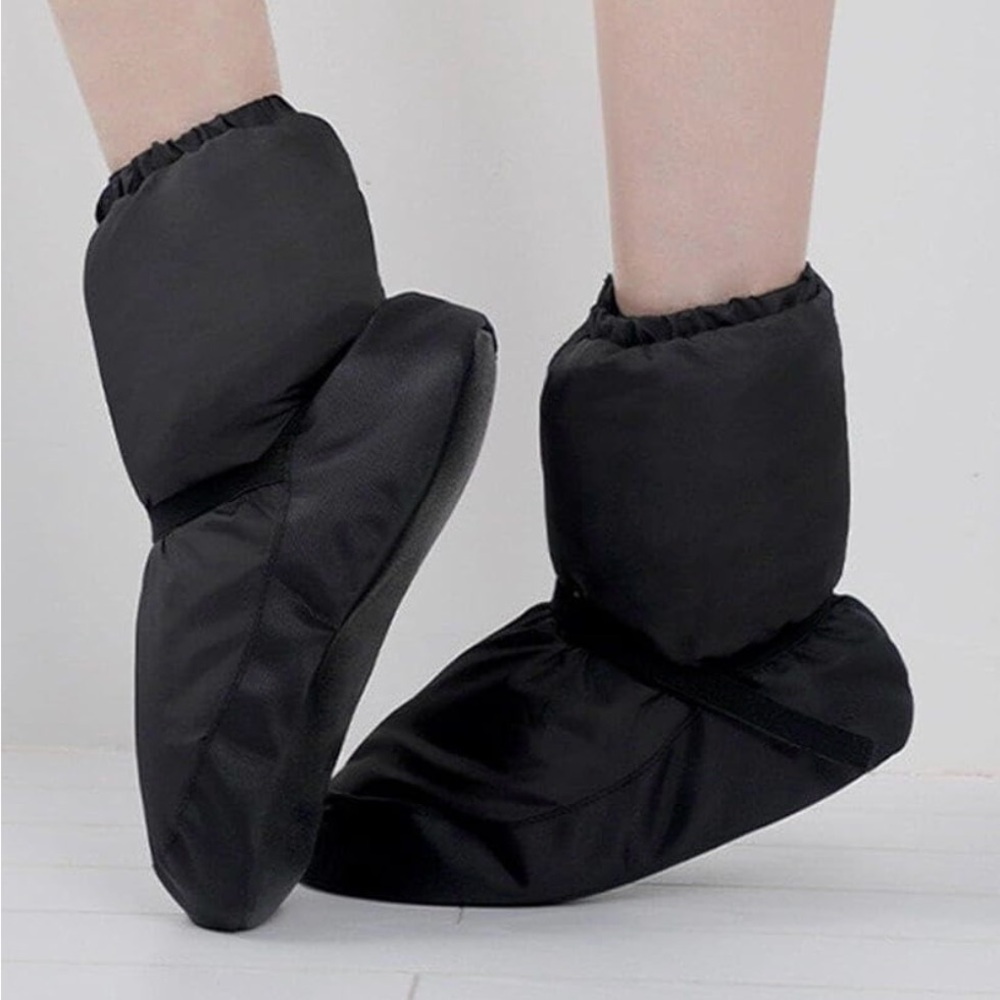 New in bag Revolution dance wear Dance Booties puffy warm slippers size Large